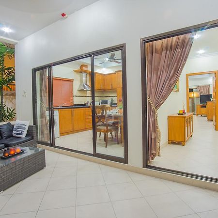Adare Garden Pool Villas Pattaya Exterior photo